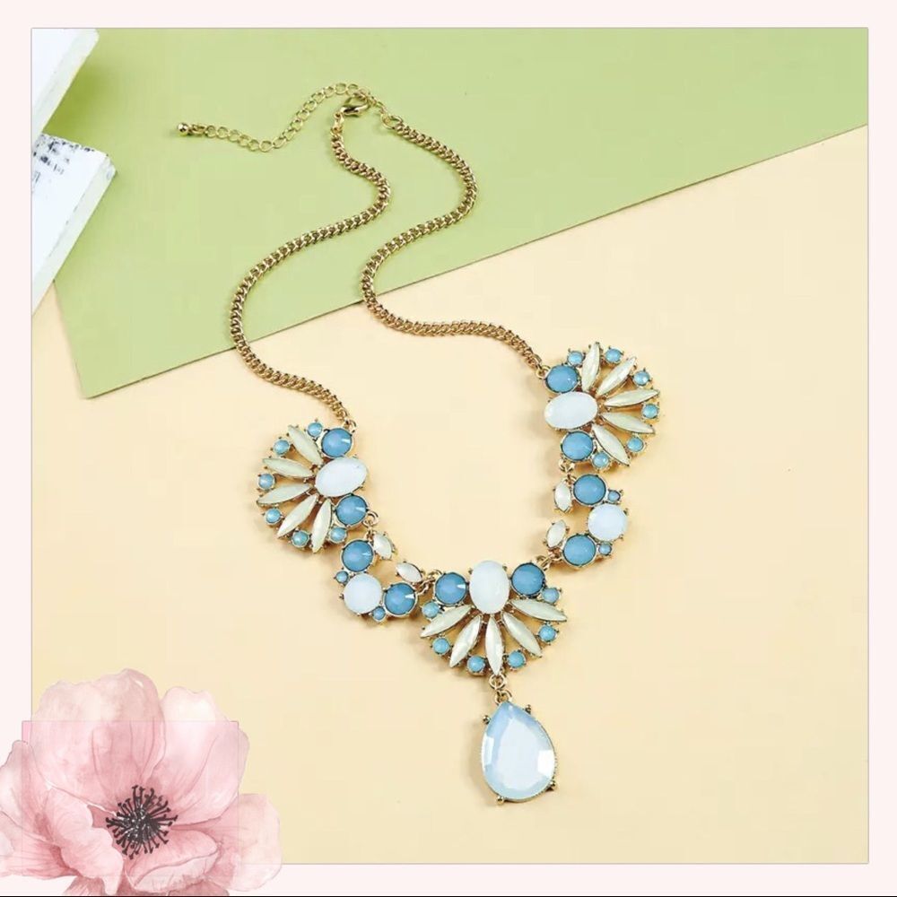 High End Blue Resin Statement Necklace Party Trending